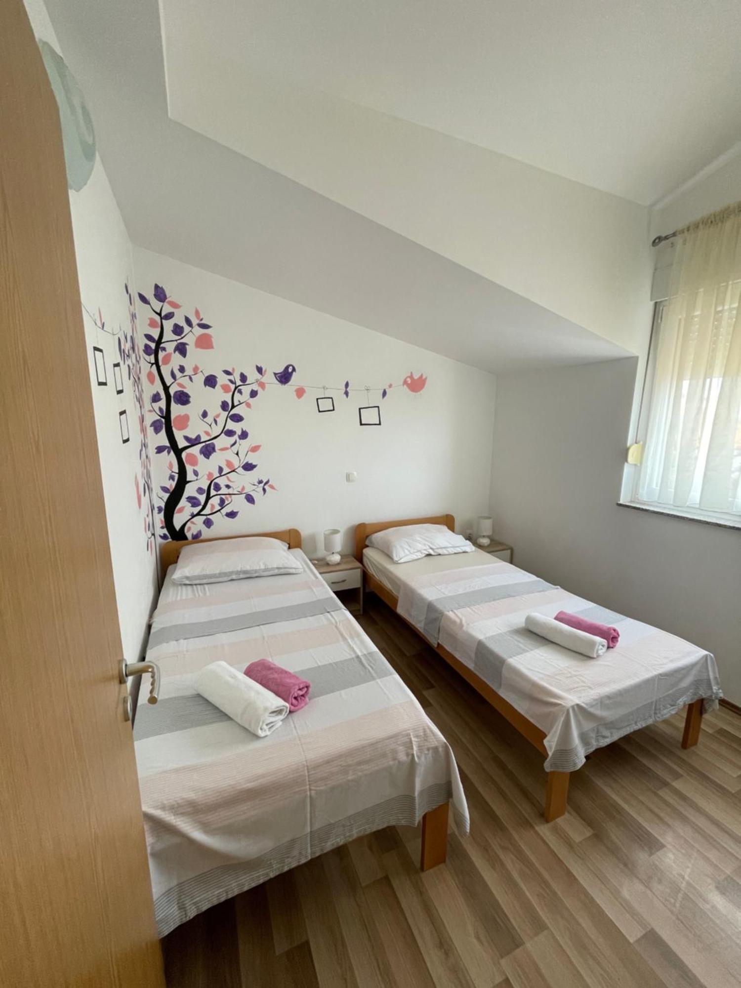 Apartmani Kristo 2 ซาดาร์ ภายนอก รูปภาพ