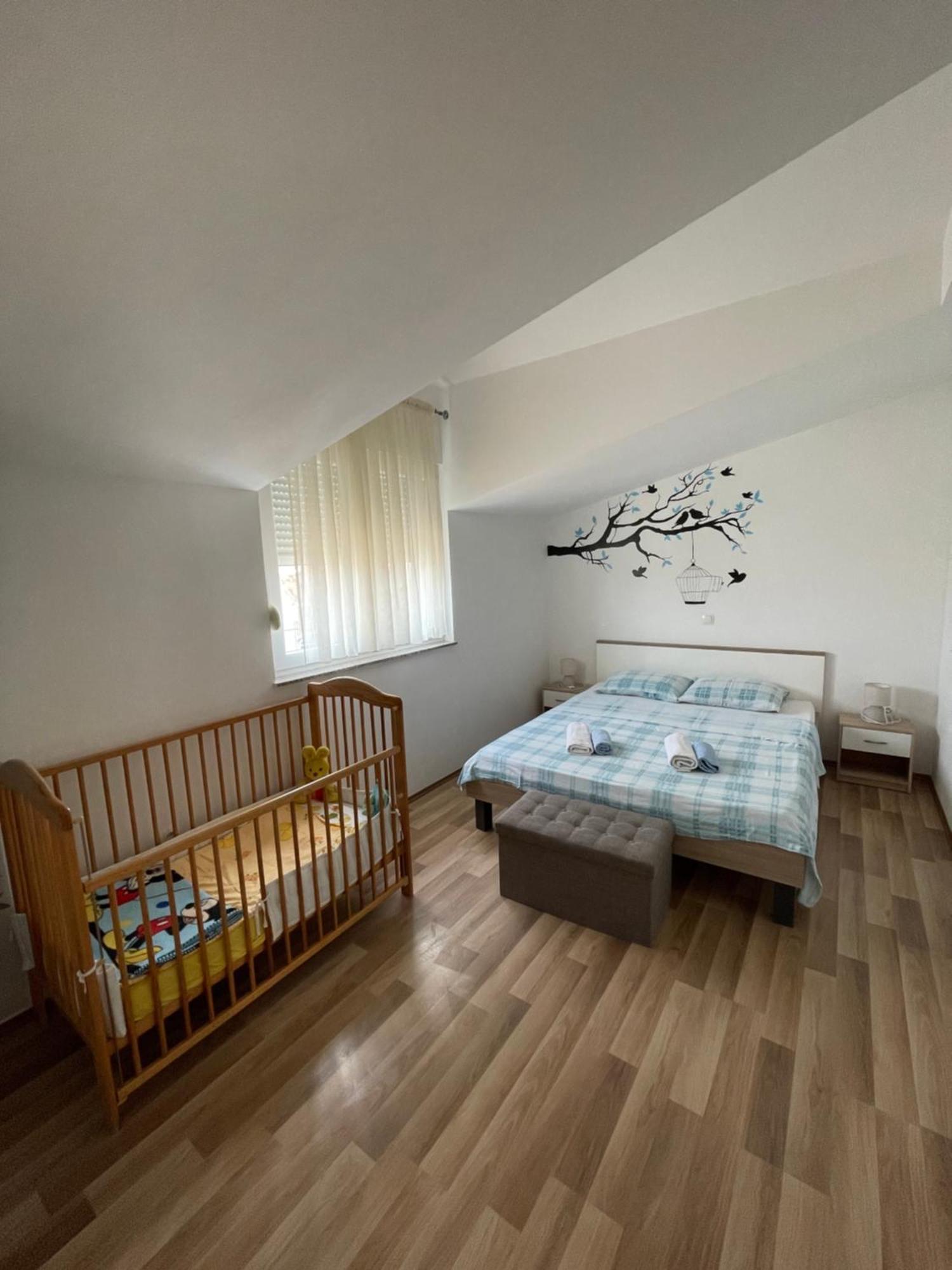 Apartmani Kristo 2 ซาดาร์ ภายนอก รูปภาพ