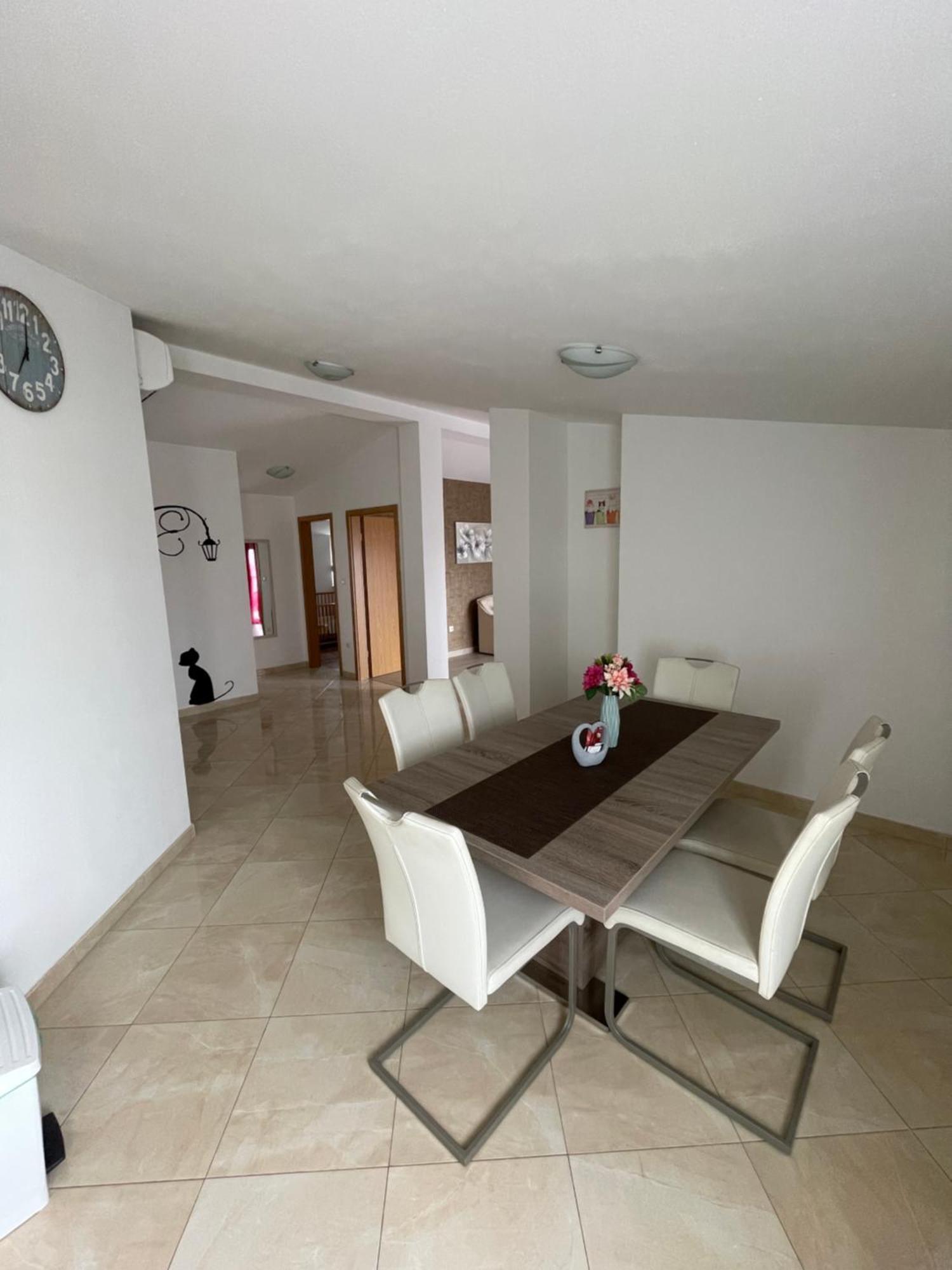 Apartmani Kristo 2 ซาดาร์ ภายนอก รูปภาพ
